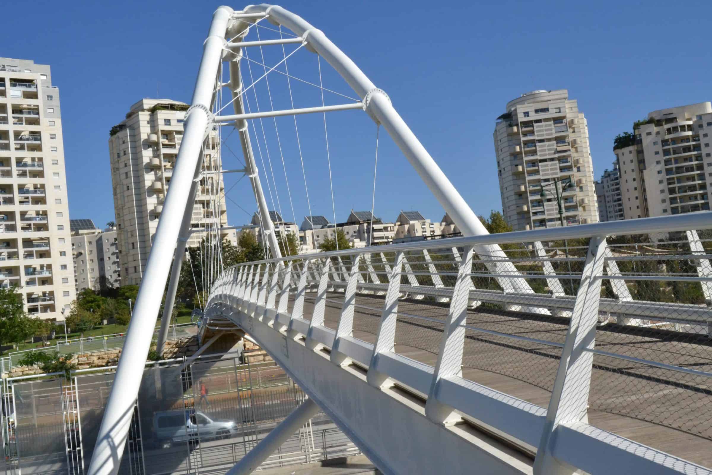 מה צריך לדעת לפני שבוחרים שמאי מקרקעין בגבעתיים?